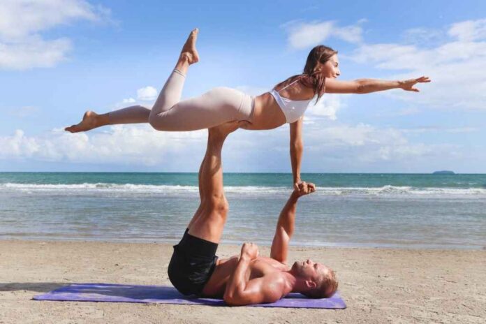 2-Person-Yoga