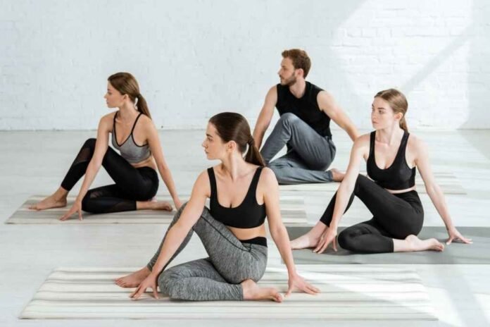 Four-People-Yoga-Poses